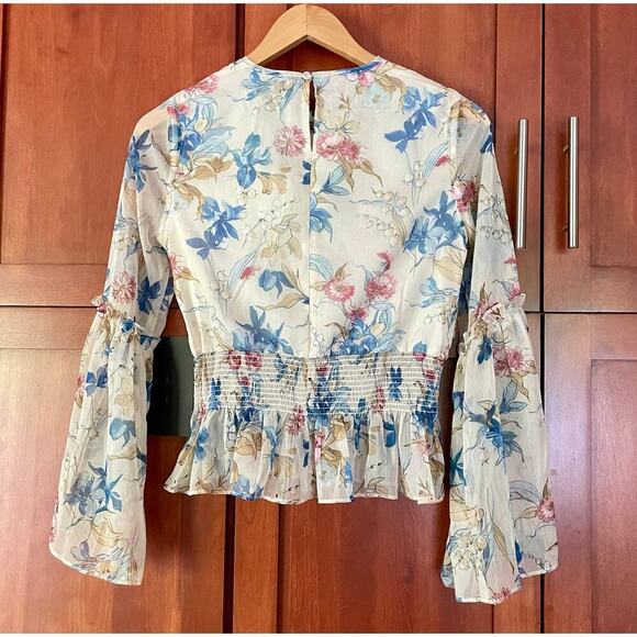 Tuckernuck Lily of the Valley Jennie Blouse Snowberry Floral Size XS NEW - Picture 6 of 10